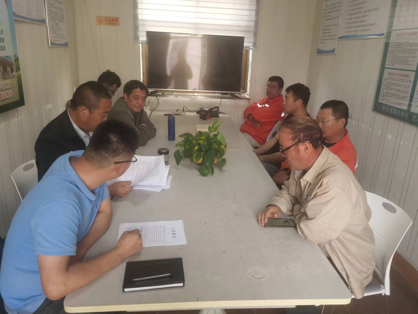 1683856497198016384.jpg aa97e614d6a5c89ca21c7d621f2a1d8.jpg